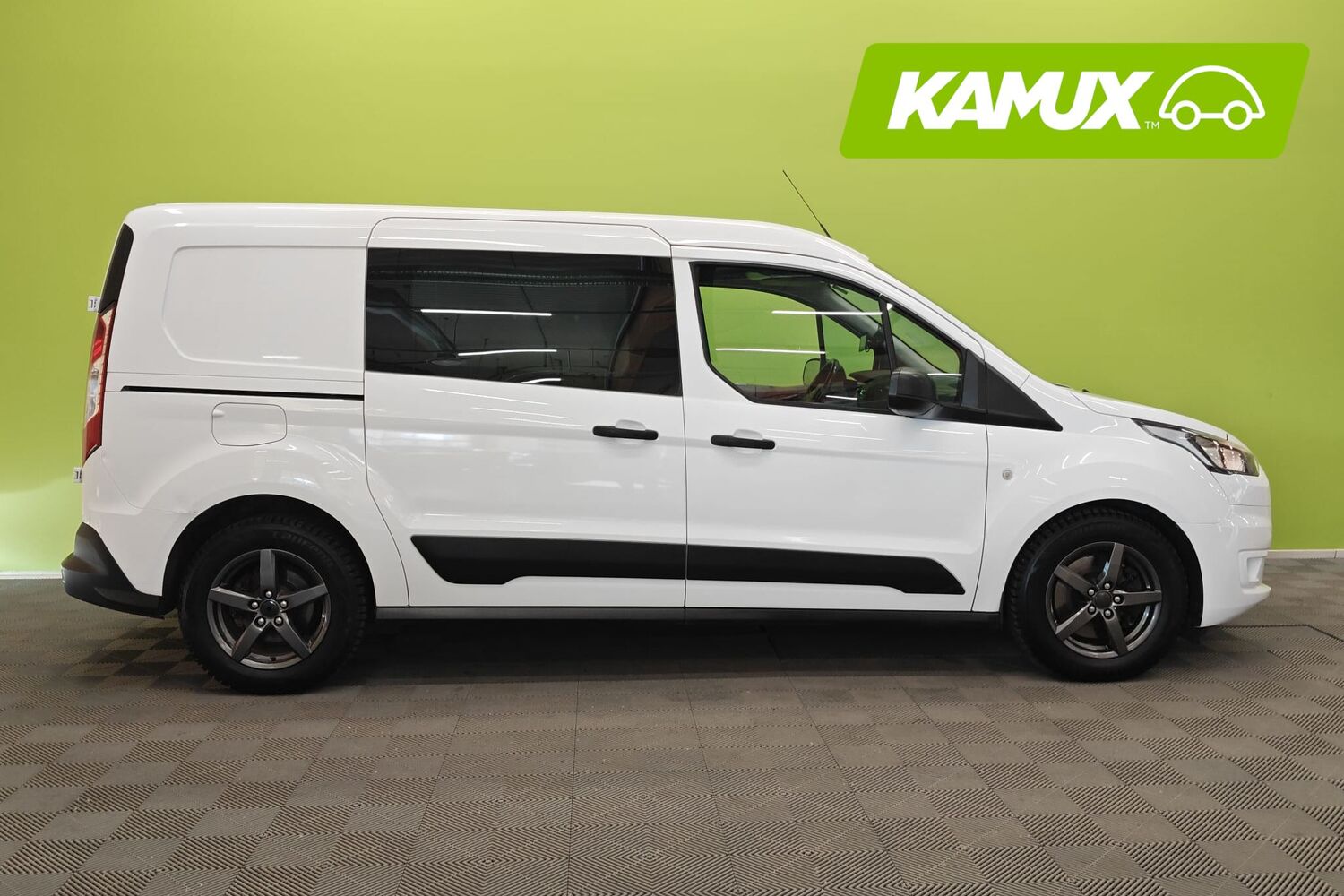 Ford Transit Connect vaihtoauto