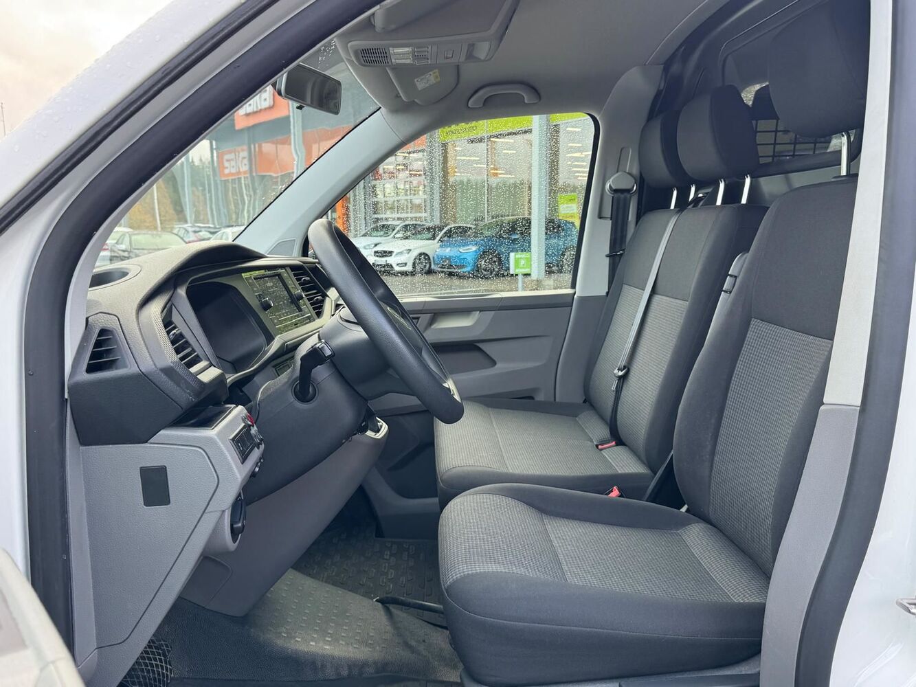 Volkswagen Transporter vaihtoauto