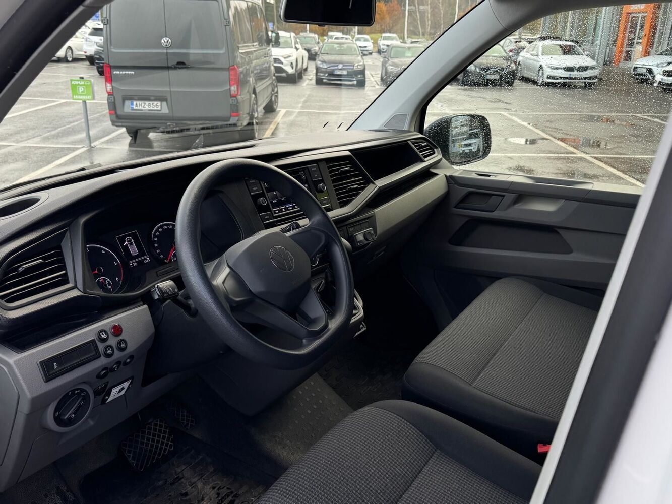 Volkswagen Transporter vaihtoauto