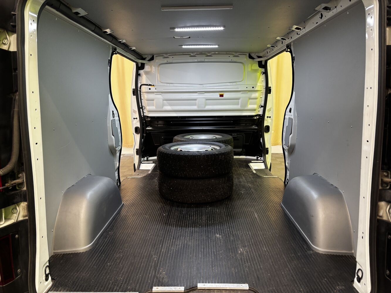 Renault Trafic vaihtoauto
