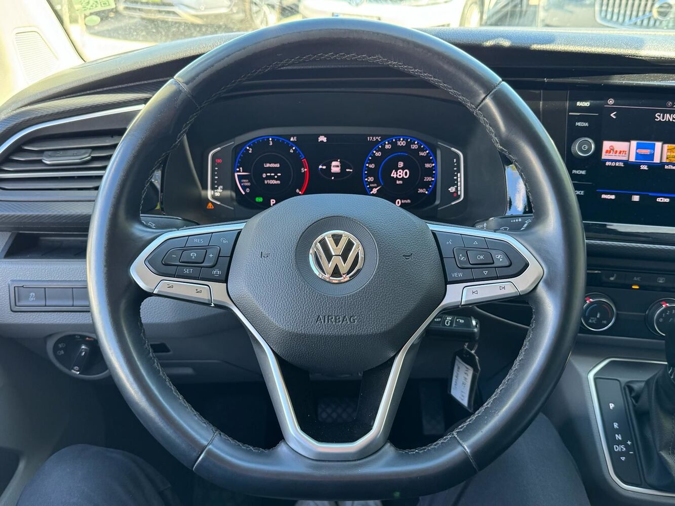 Volkswagen Transporter vaihtoauto