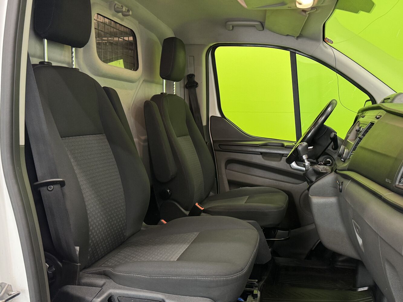 Ford Transit Custom vaihtoauto