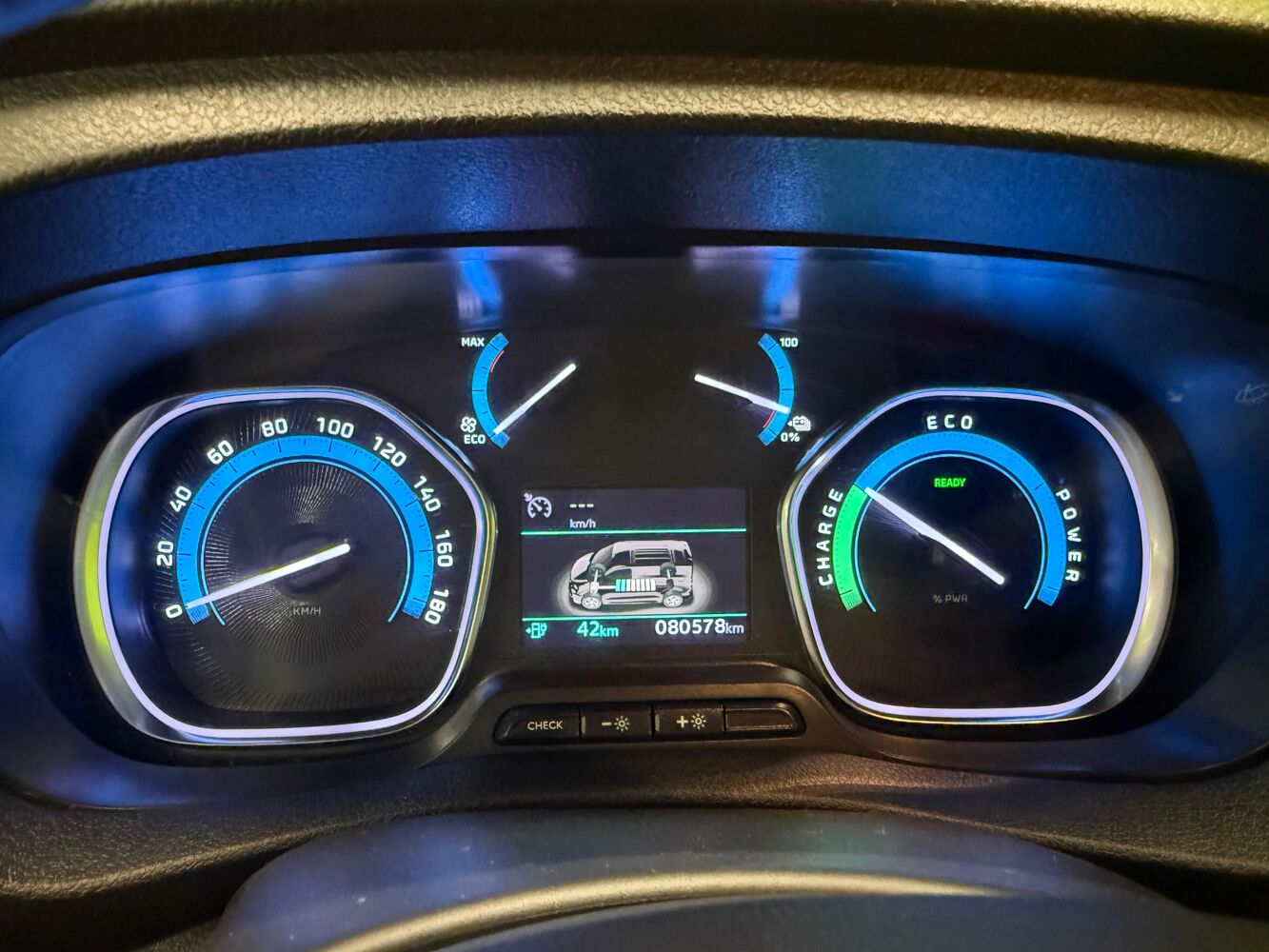 Peugeot e-Expert vaihtoauto
