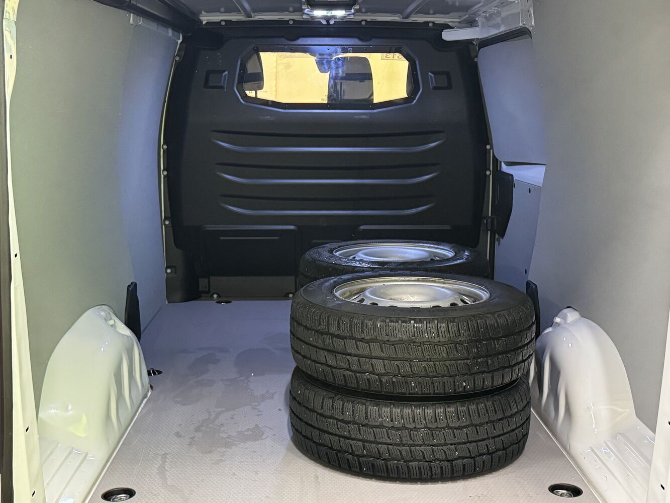 Opel Vivaro-e vaihtoauto