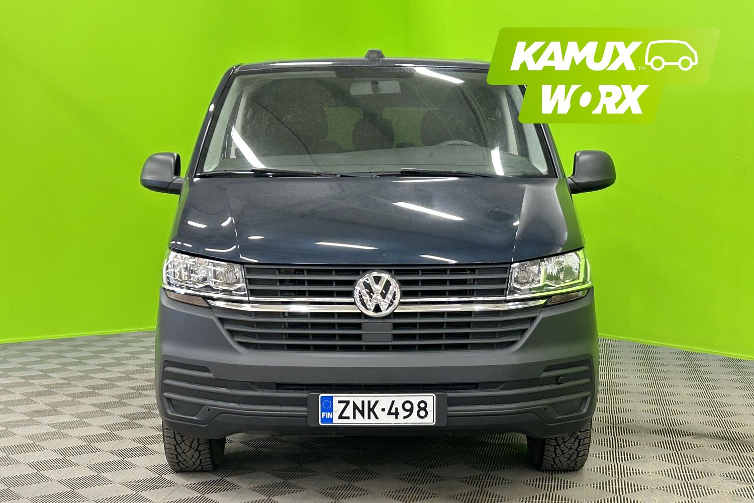 Volkswagen Caravelle vaihtoauto