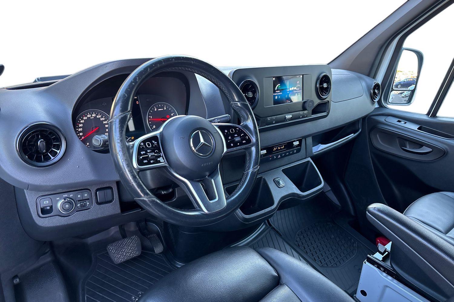 Mercedes-Benz Sprinter vaihtoauto