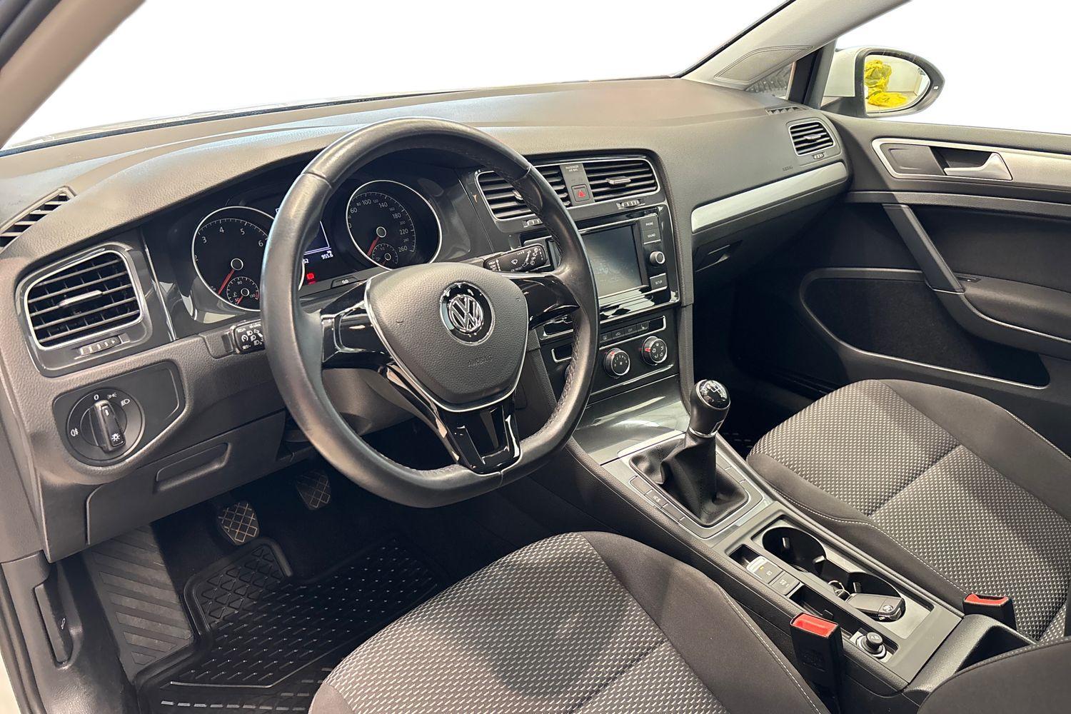 Volkswagen Golf vaihtoauto