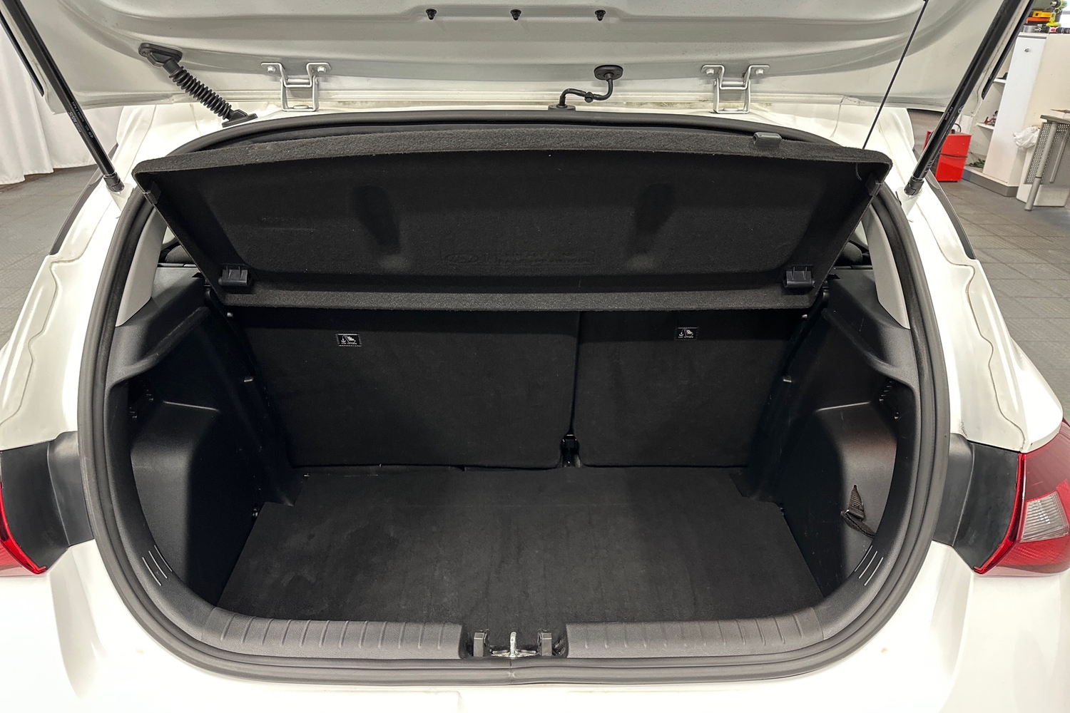 Hyundai i20 Hatchback vaihtoauto