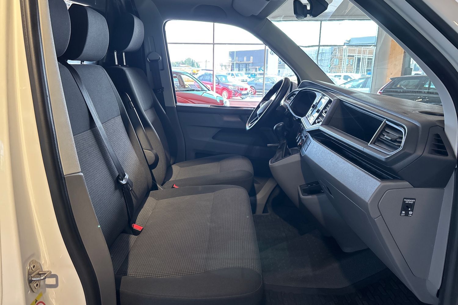 Volkswagen Transporter vaihtoauto