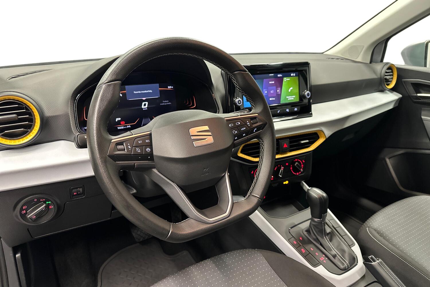 SEAT Arona vaihtoauto
