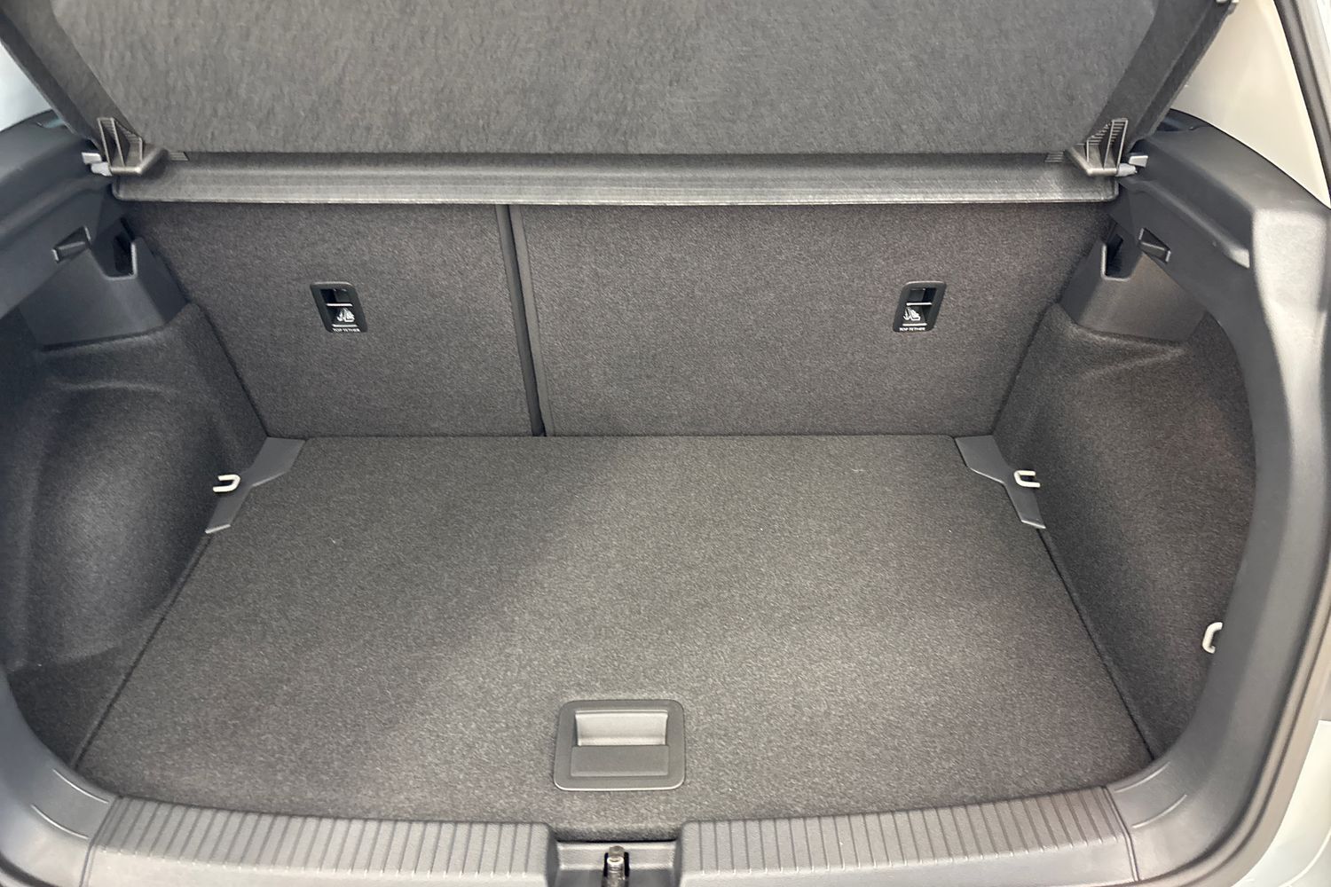 Volkswagen T-Cross vaihtoauto