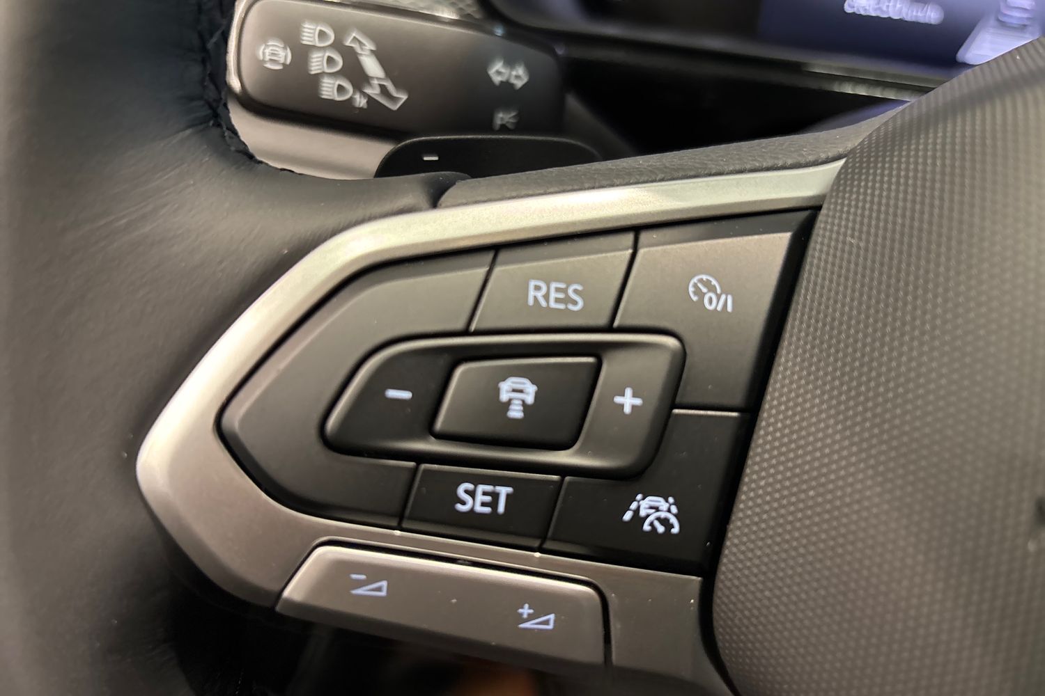 Volkswagen T-Cross vaihtoauto