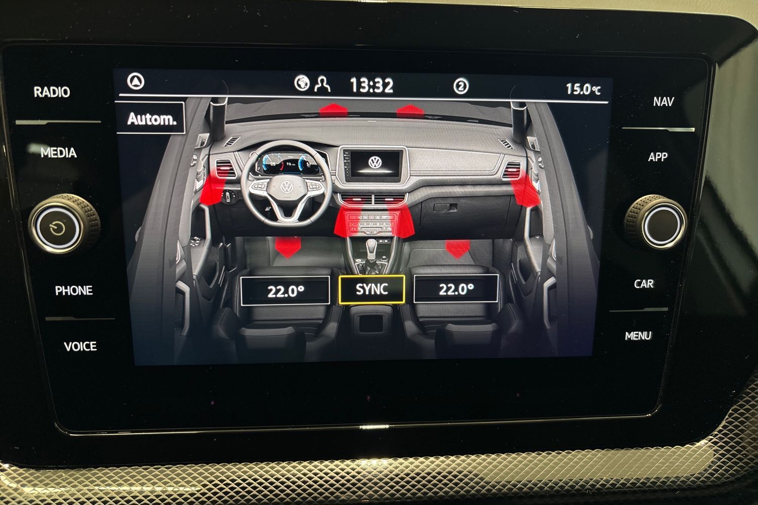 Volkswagen T-Cross vaihtoauto