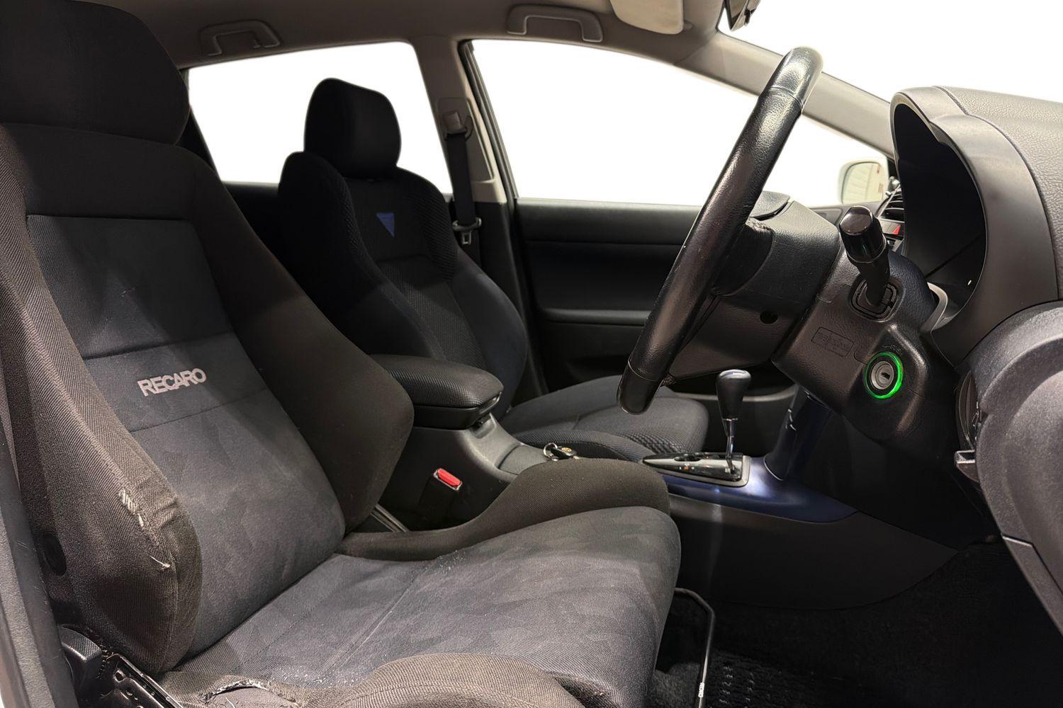 Toyota Caldina vaihtoauto