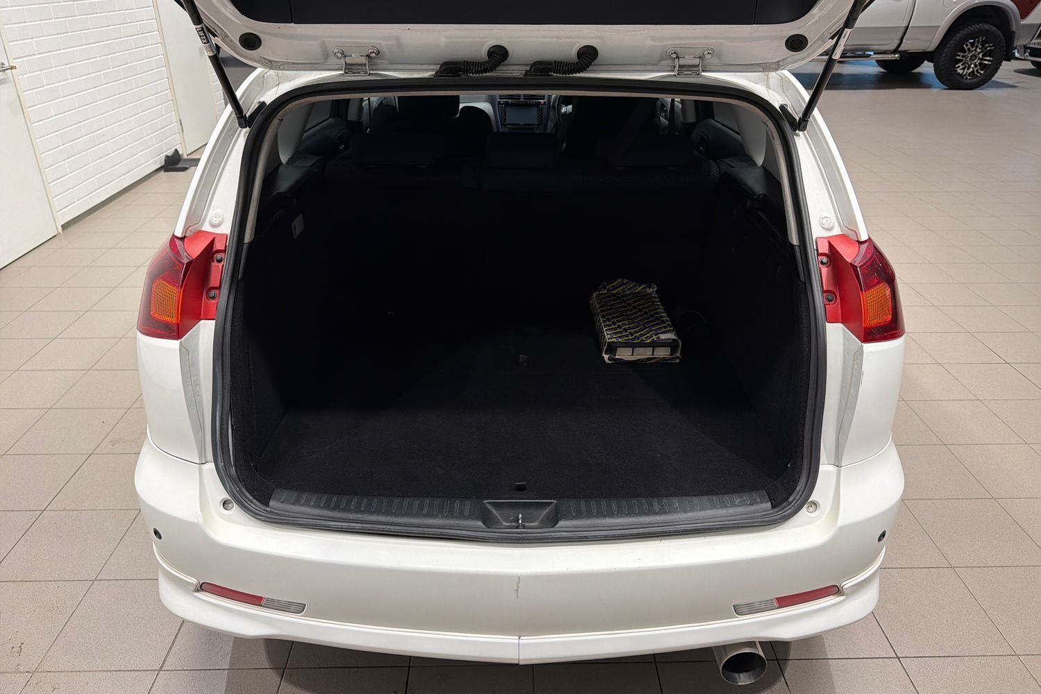 Toyota Caldina vaihtoauto