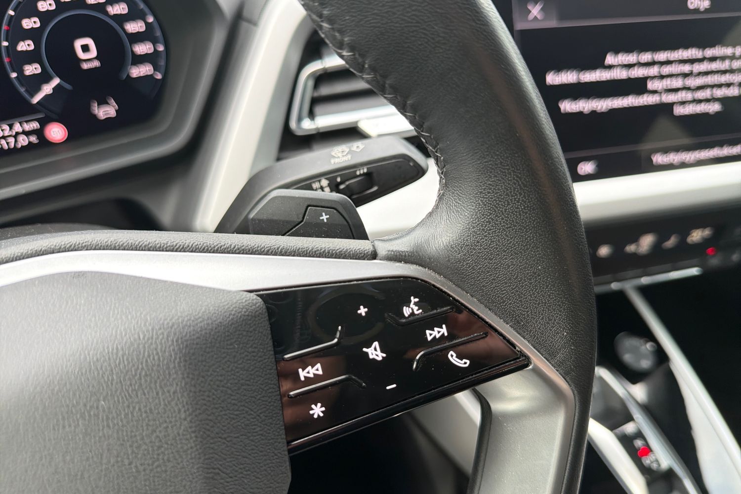Audi Q4 e-tron vaihtoauto
