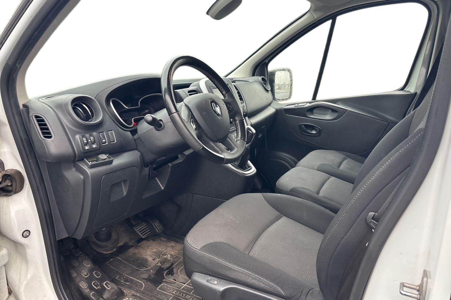 Renault Trafic vaihtoauto