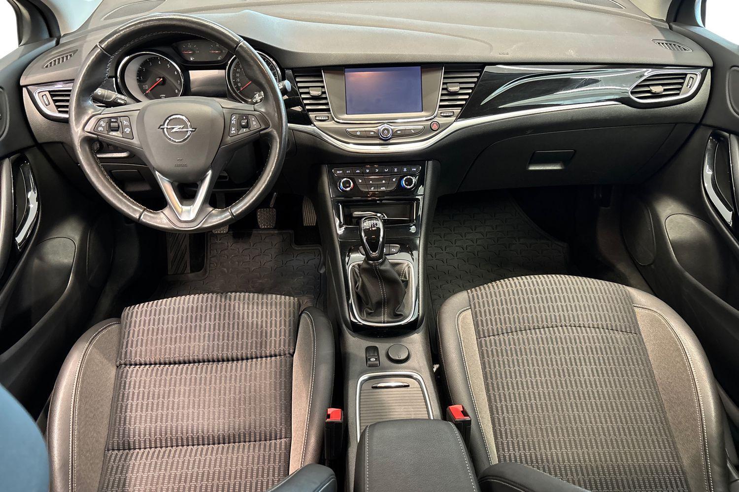 Opel Astra vaihtoauto