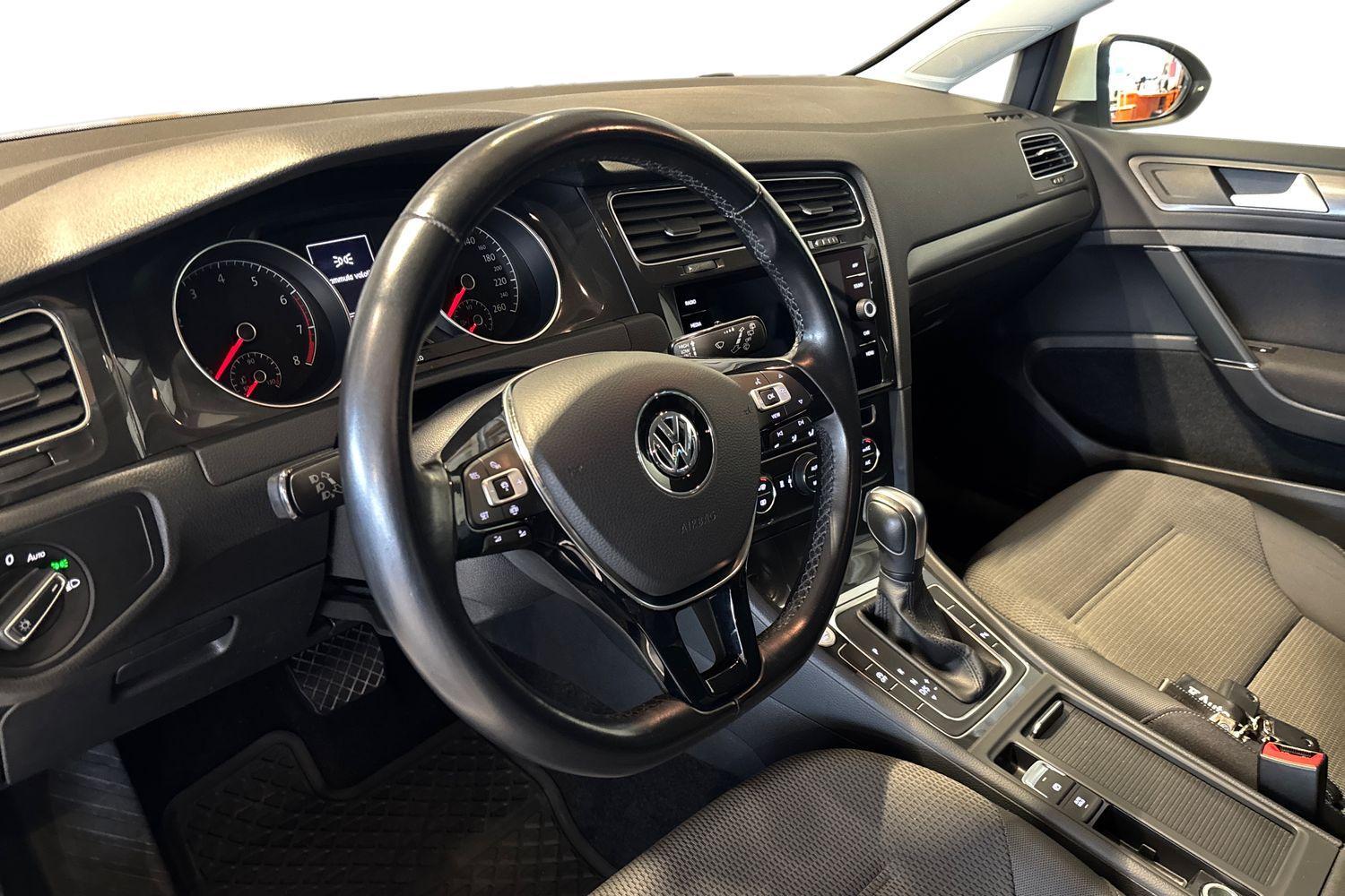Volkswagen Golf vaihtoauto