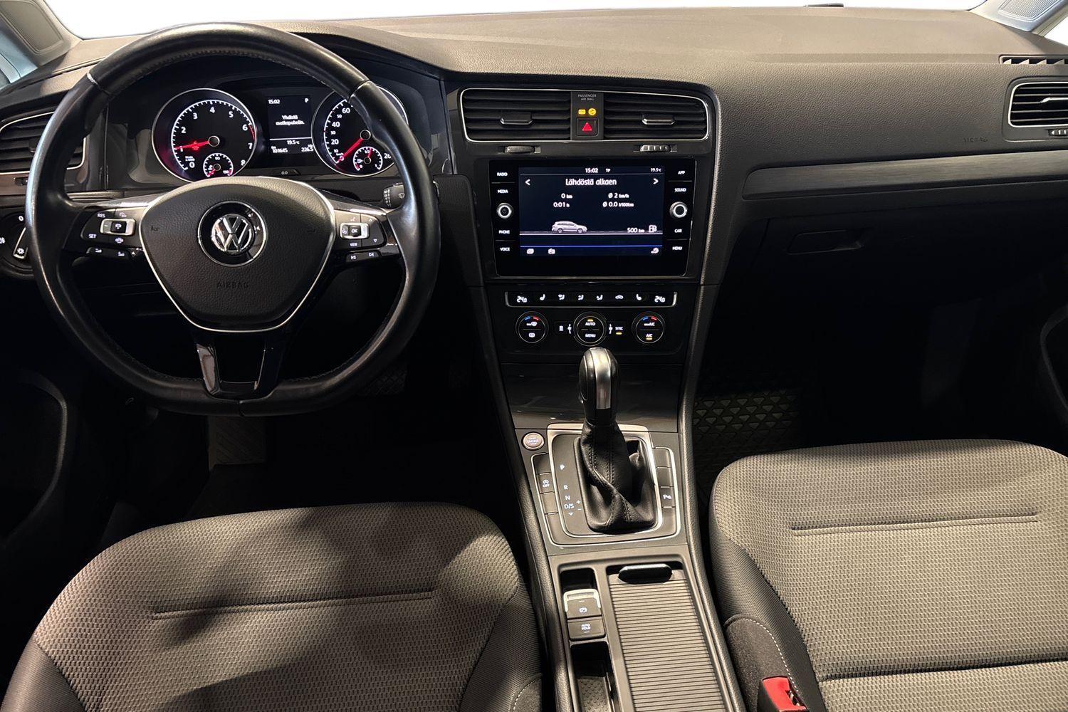 Volkswagen Golf vaihtoauto