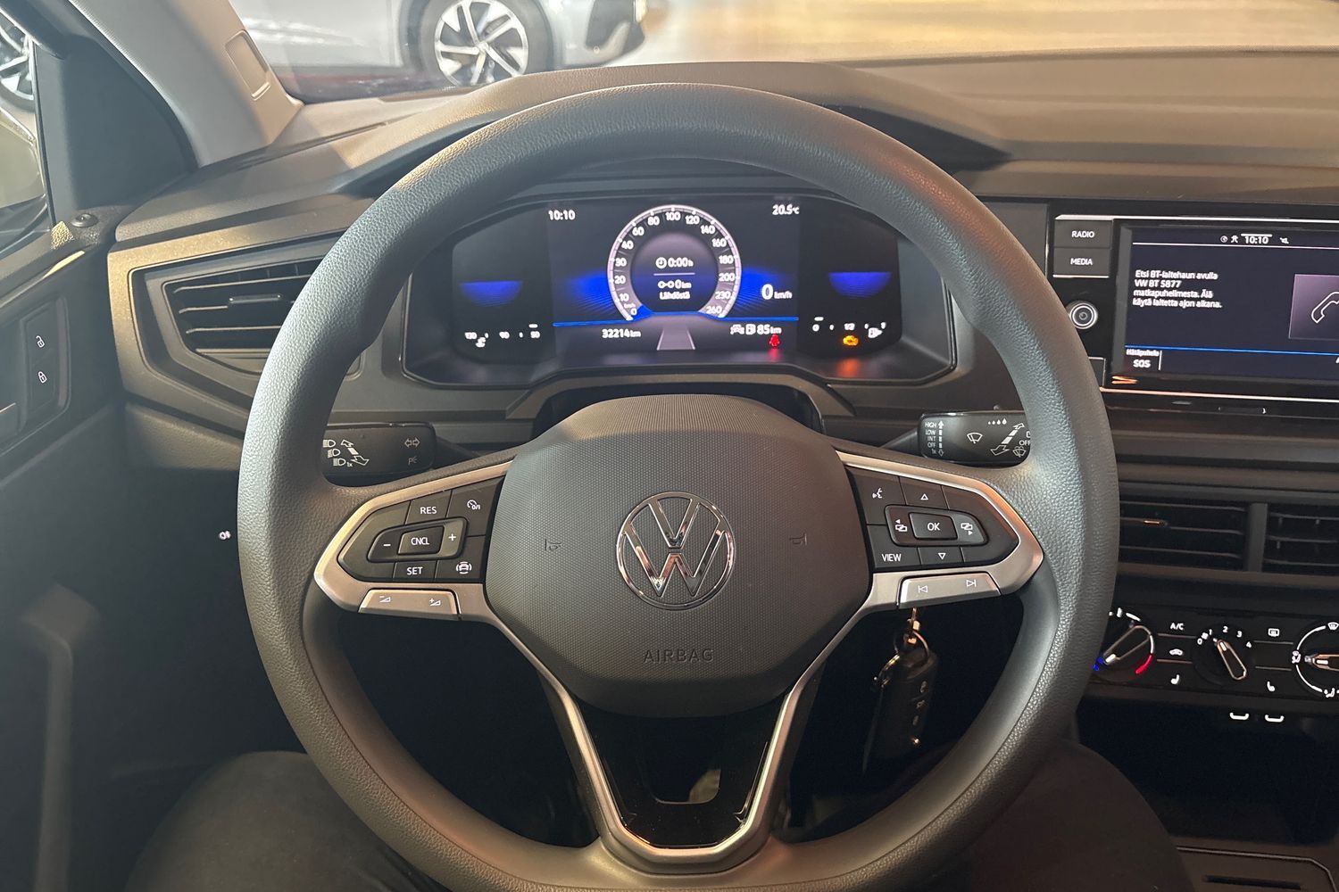Volkswagen Taigo vaihtoauto