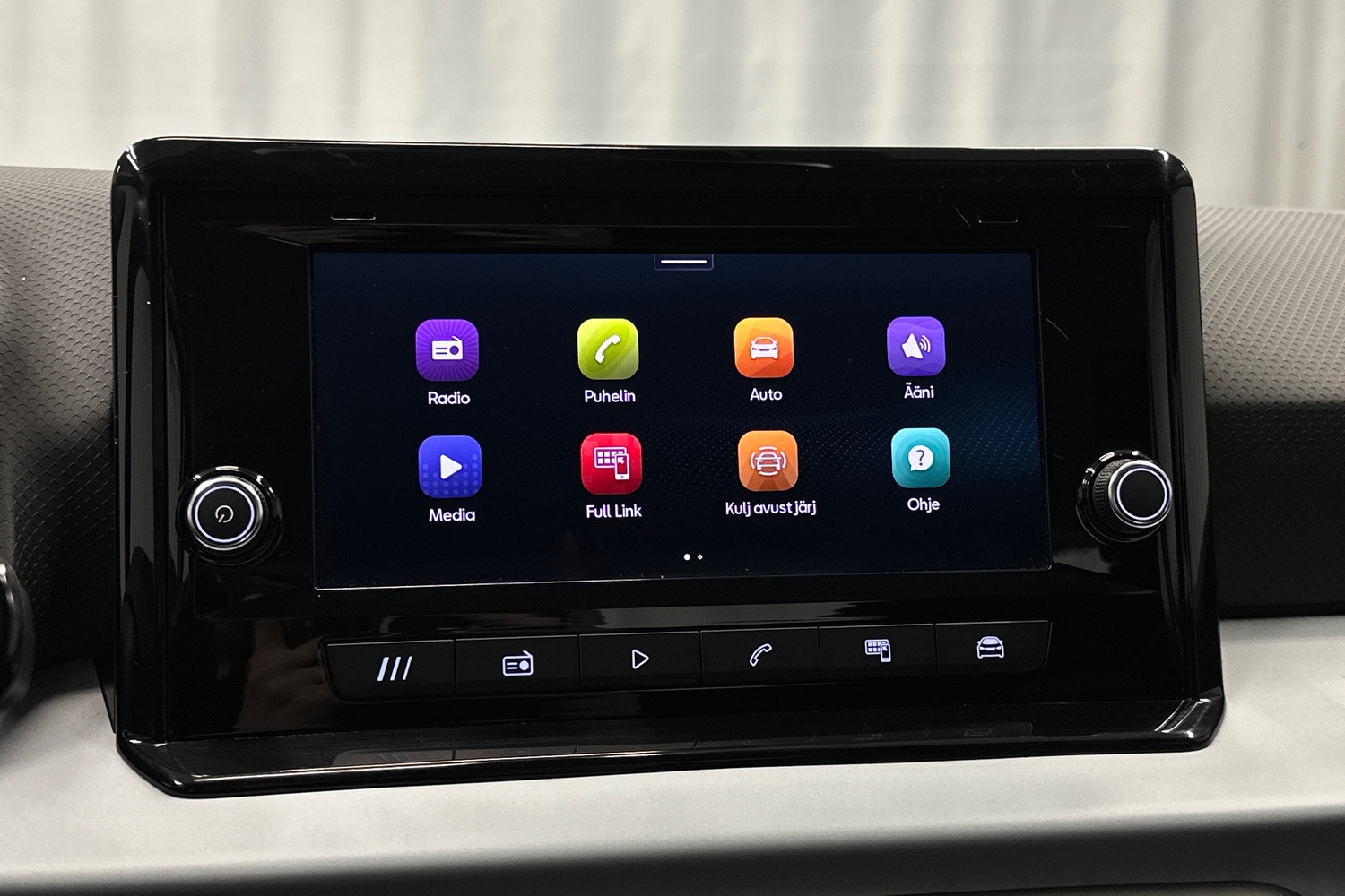 SEAT Arona vaihtoauto