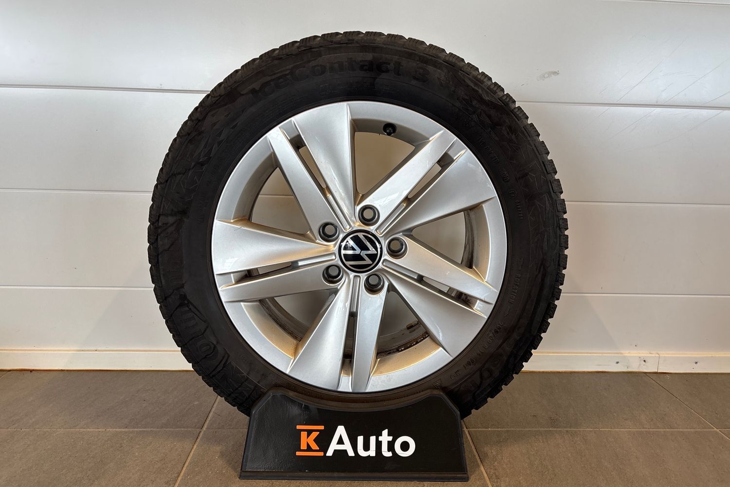 Volkswagen Touran vaihtoauto