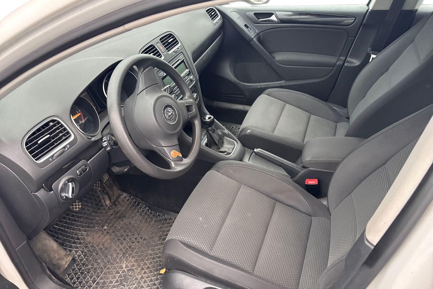 Volkswagen Golf vaihtoauto