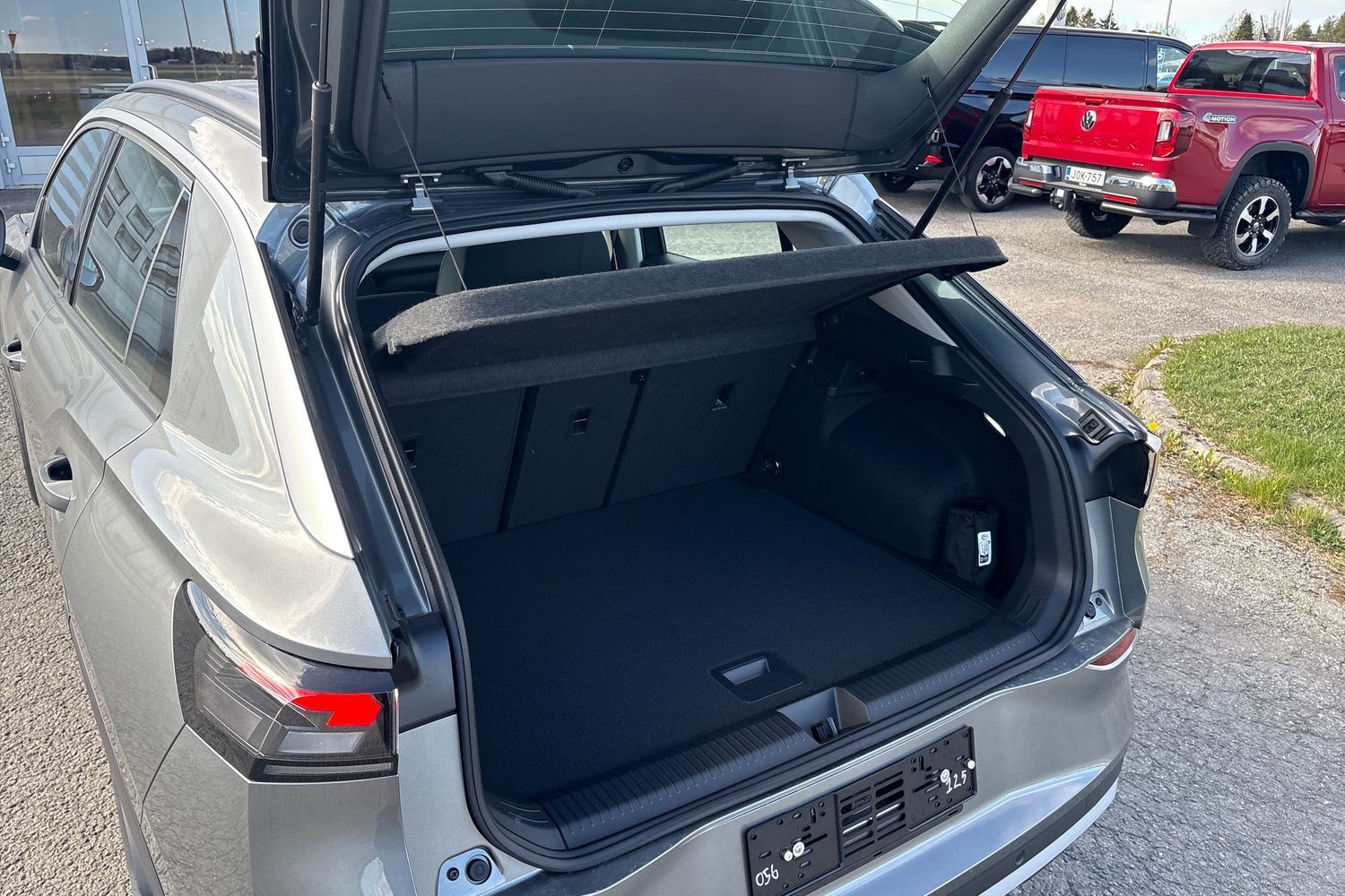 Volkswagen T-Roc vaihtoauto