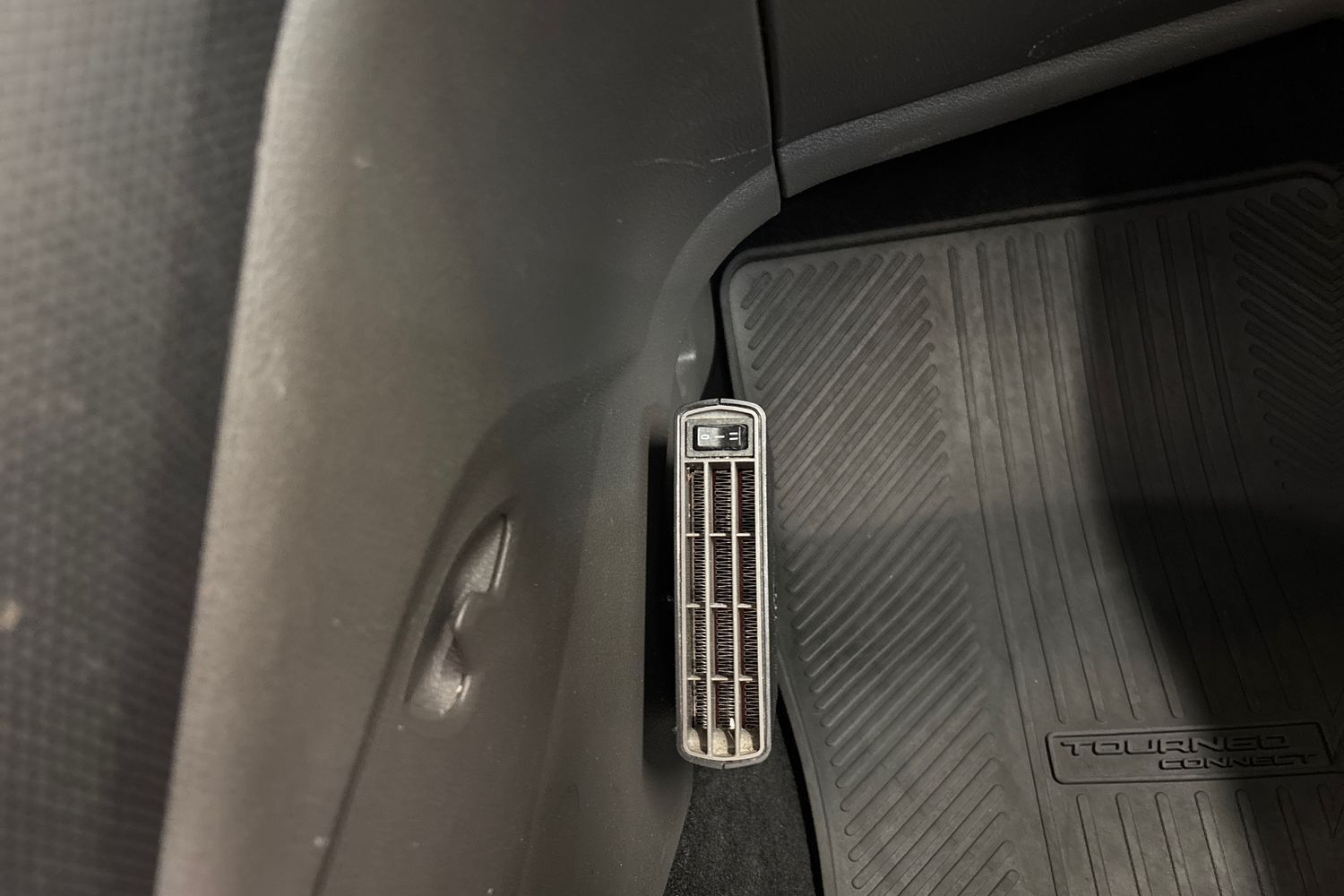 Ford Grand Tourneo Connect vaihtoauto