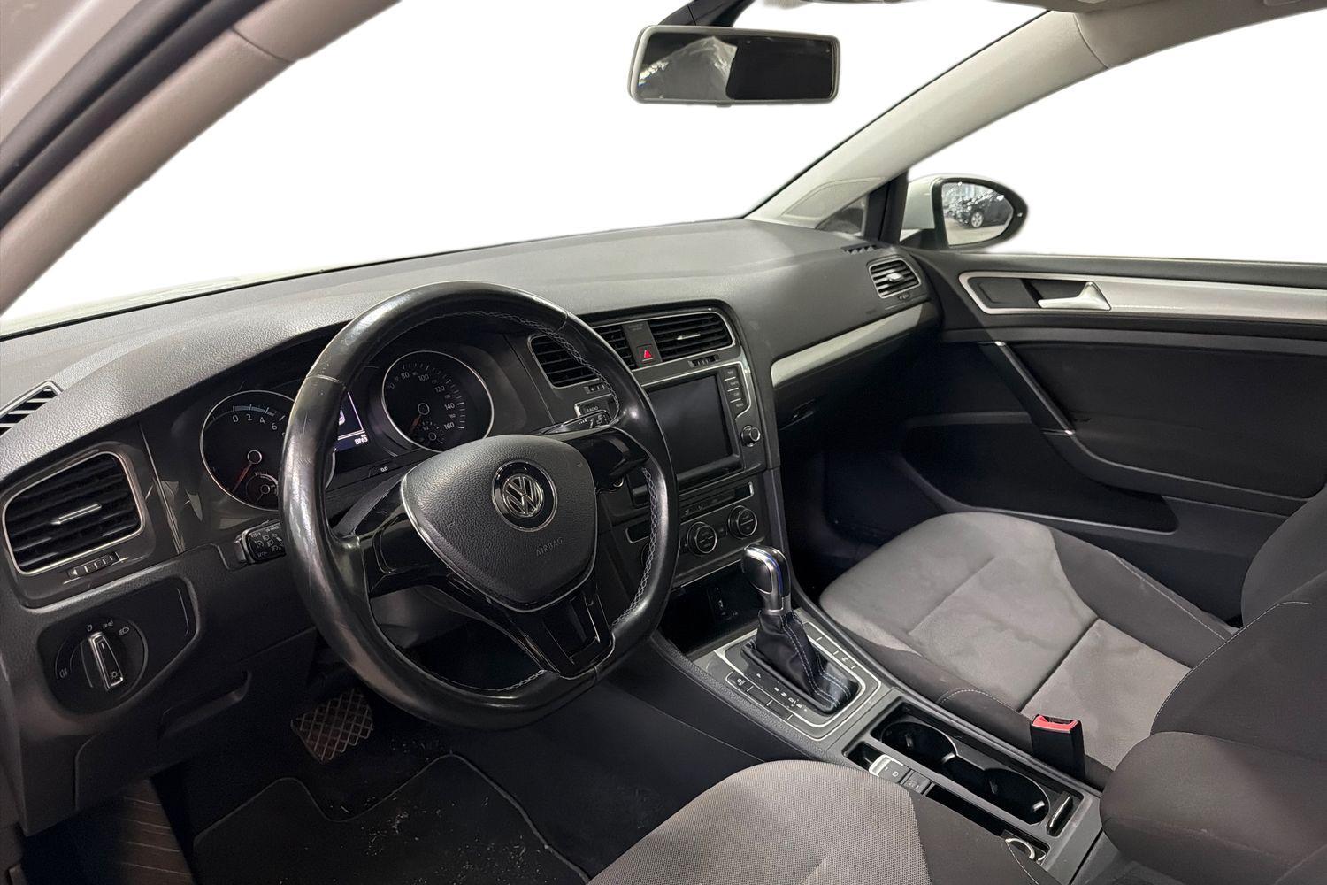 Volkswagen Golf vaihtoauto