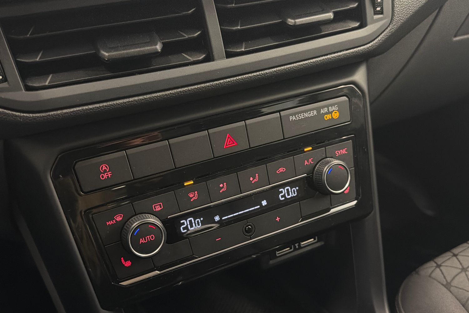Volkswagen T-Cross vaihtoauto