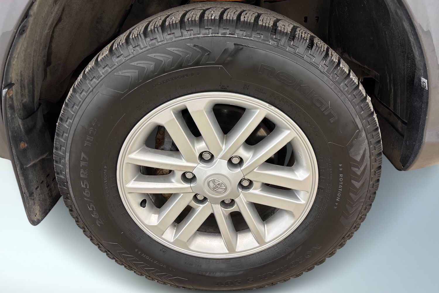 Toyota Hilux vaihtoauto