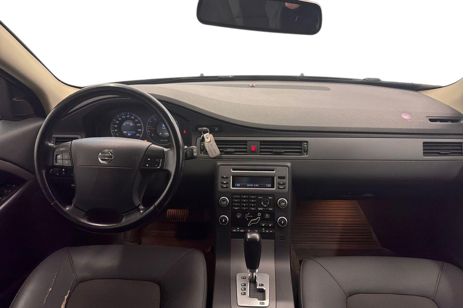 Volvo V70 vaihtoauto