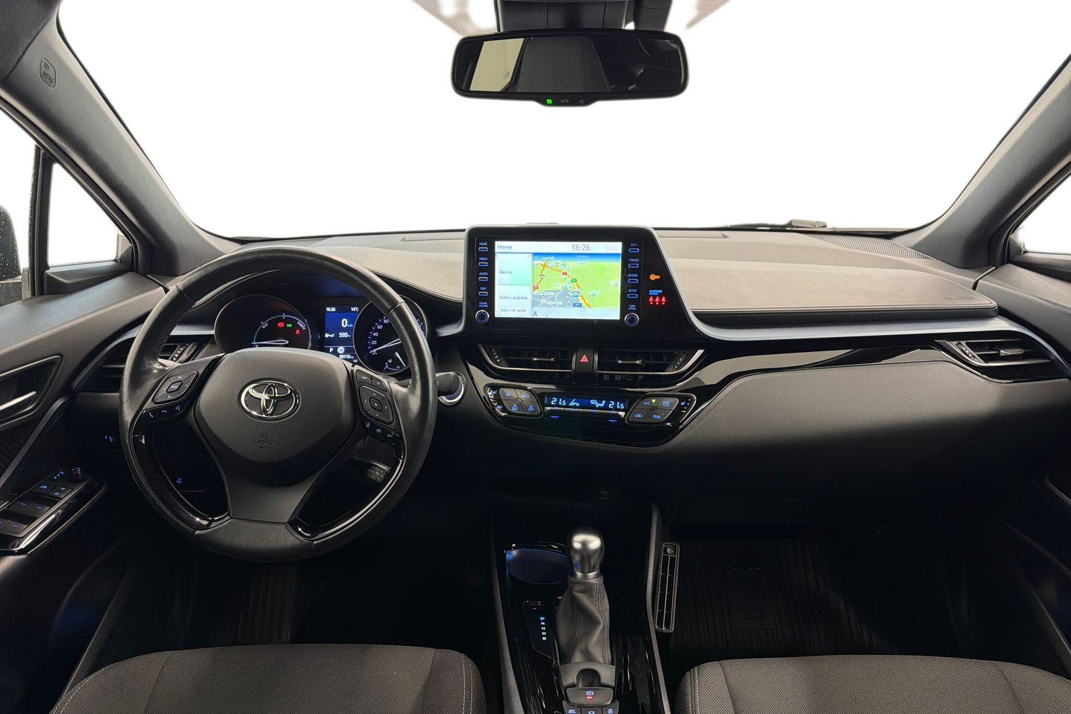 Toyota C-HR vaihtoauto