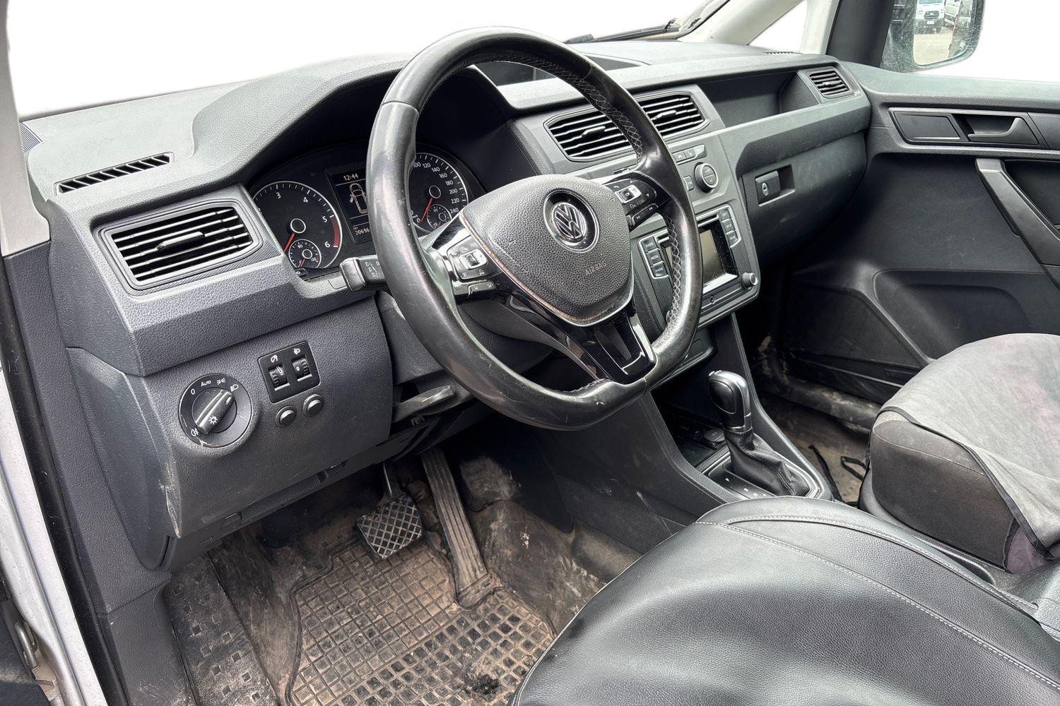 Volkswagen Caddy Maxi vaihtoauto