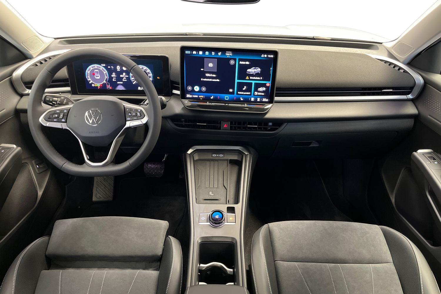 Volkswagen T-Roc vaihtoauto