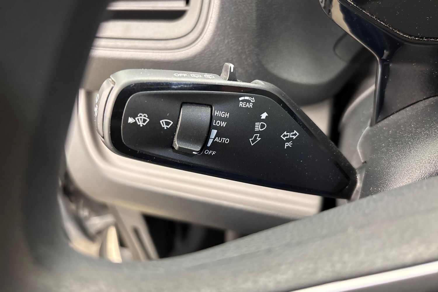 Volkswagen ID. Buzz Cargo vaihtoauto