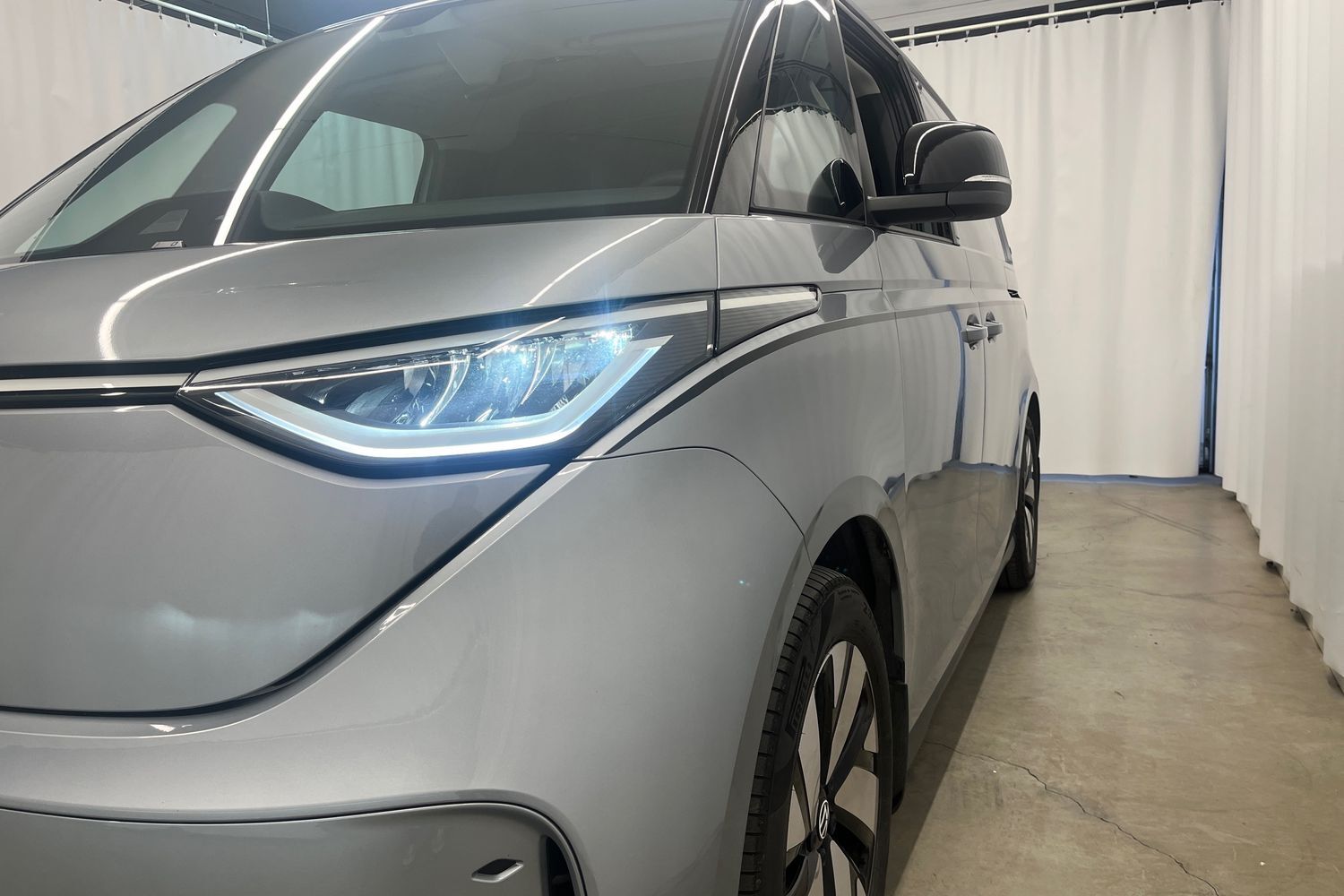 Volkswagen ID. Buzz Cargo vaihtoauto