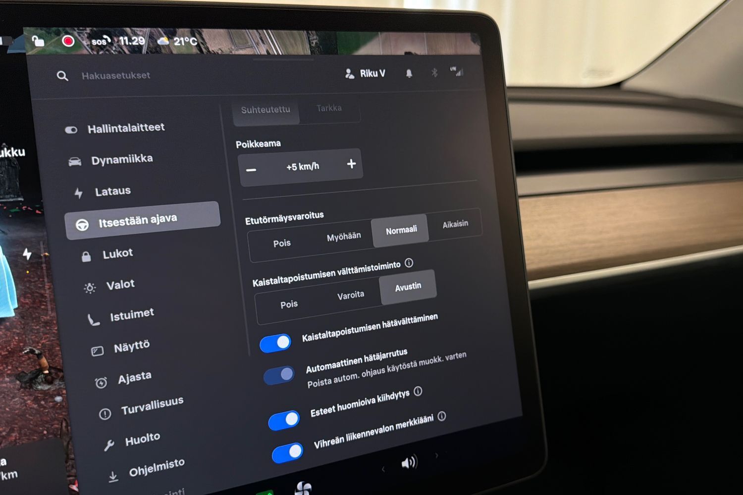 Tesla Model Y vaihtoauto