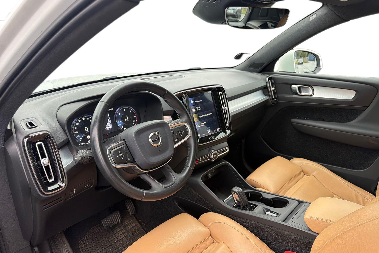 Volvo XC40 vaihtoauto