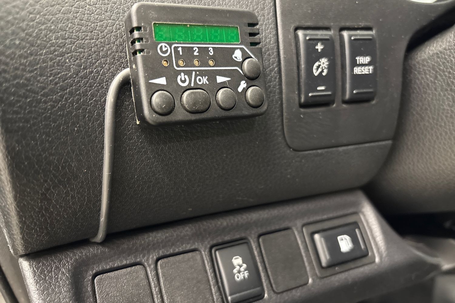 Nissan Navara vaihtoauto
