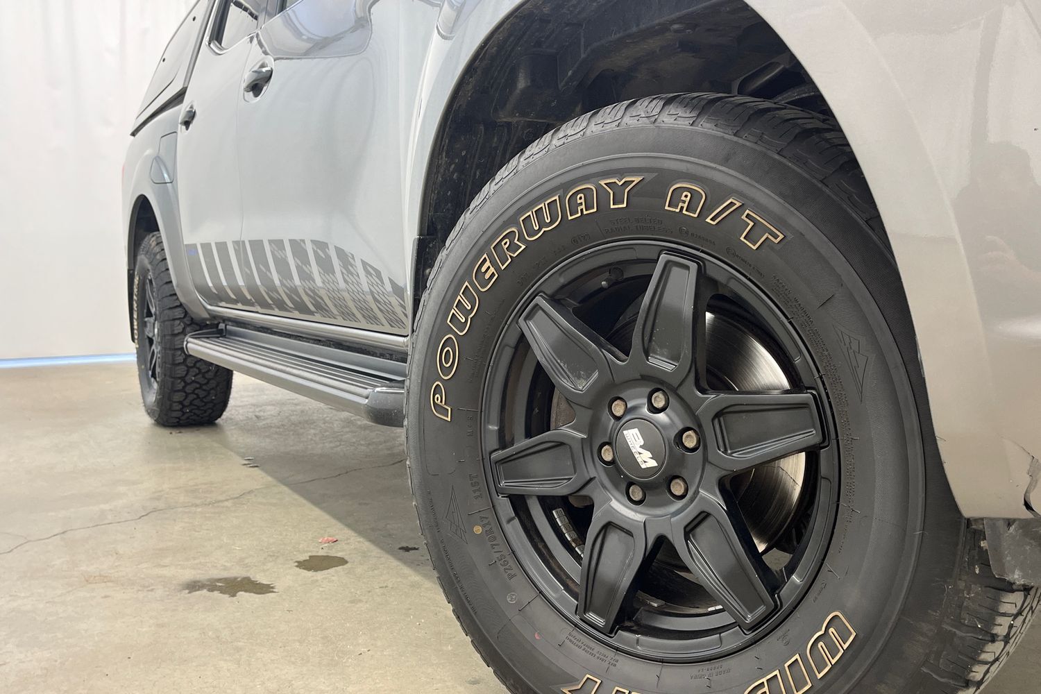 Nissan Navara vaihtoauto