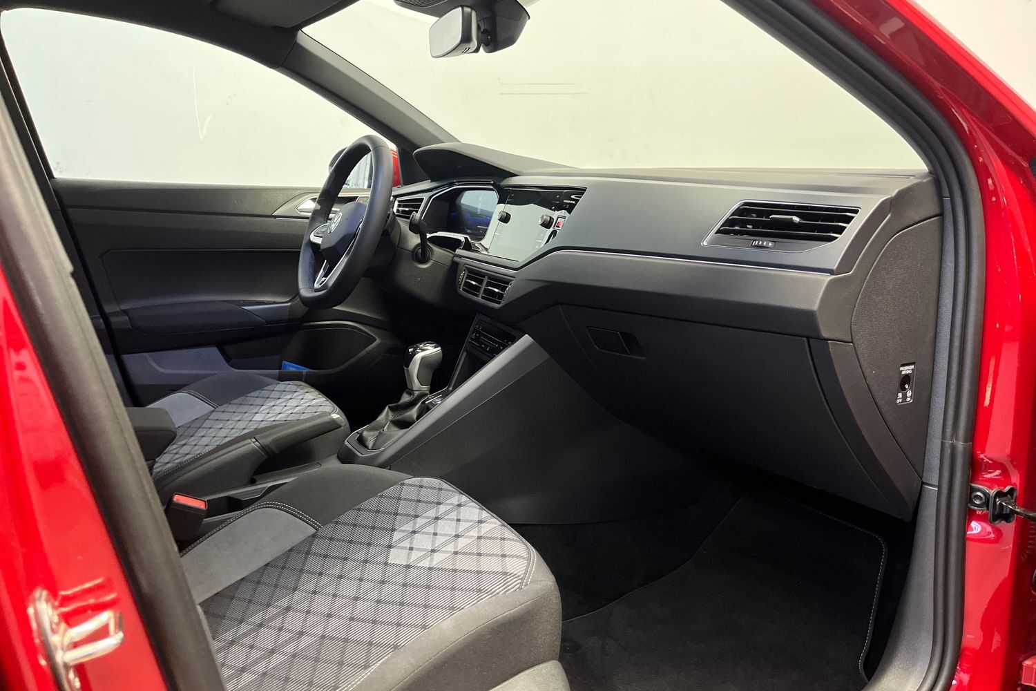 Volkswagen Taigo vaihtoauto