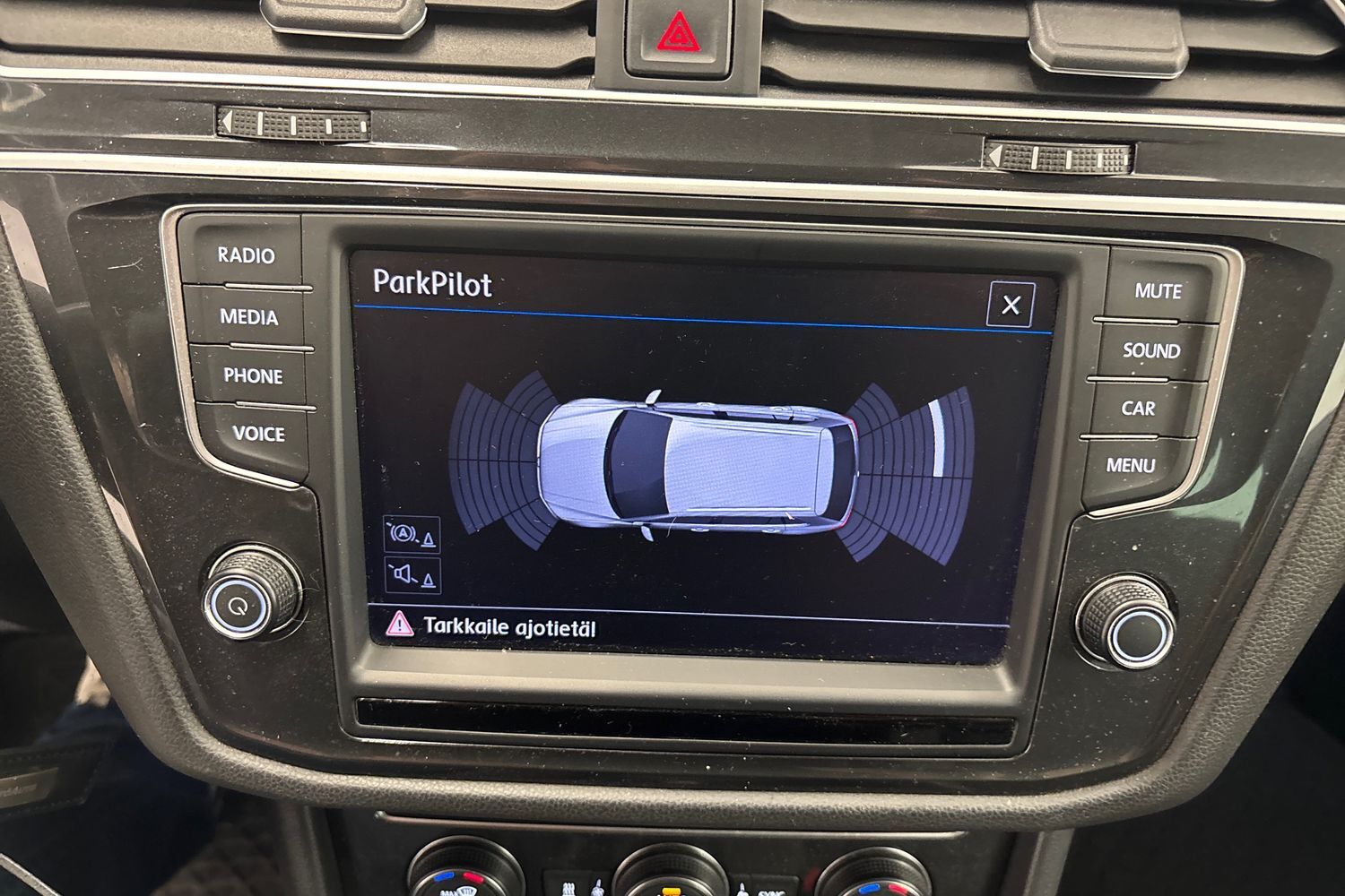 Volkswagen Tiguan vaihtoauto