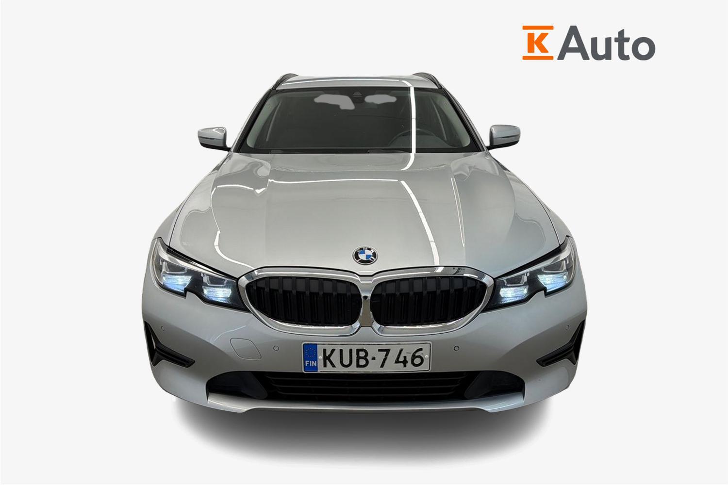 BMW 330 vaihtoauto