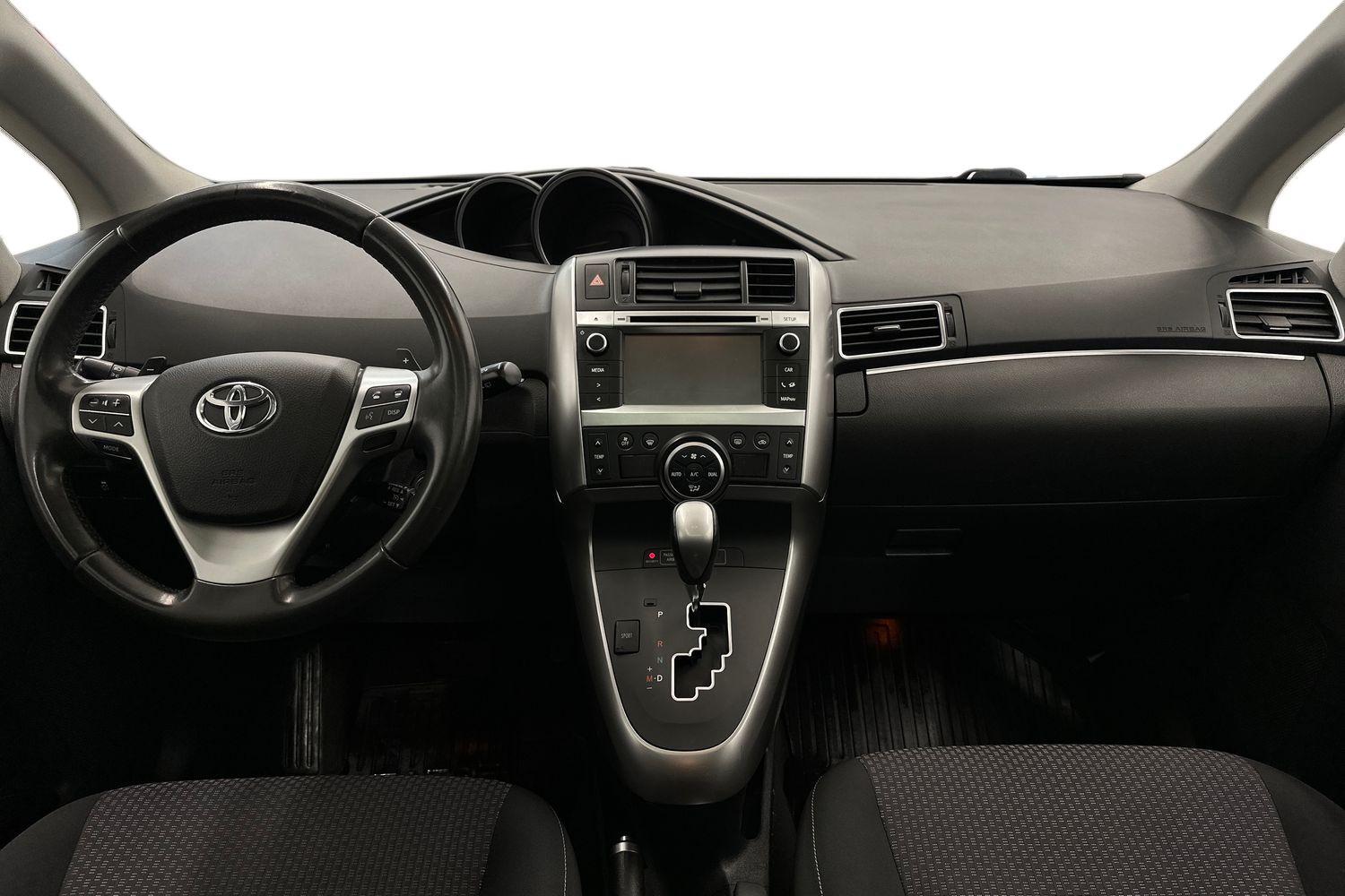 Toyota Verso vaihtoauto