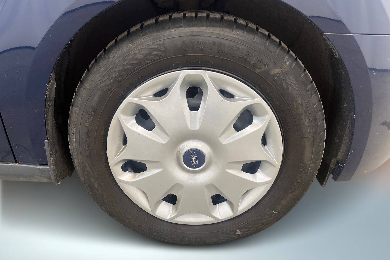 Ford Transit Connect vaihtoauto