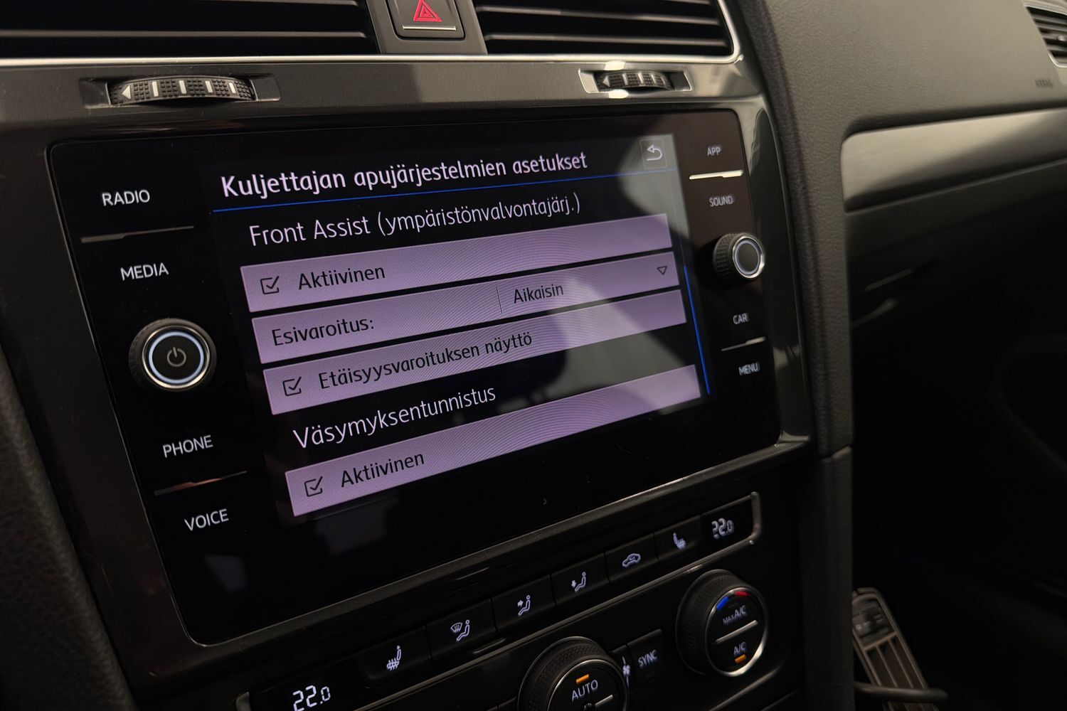 Volkswagen Golf vaihtoauto