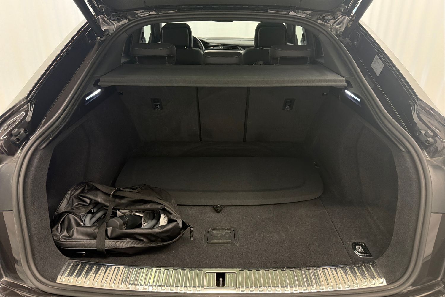 Audi Q8 e-tron vaihtoauto